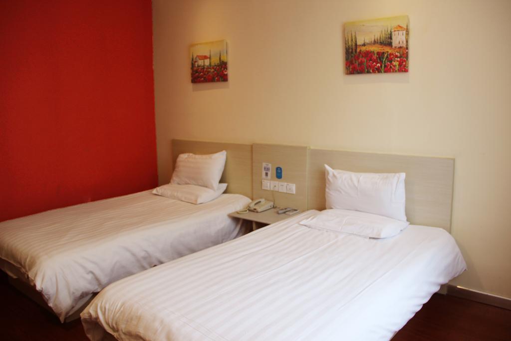 Hanting Express Dalian Xinghai Park Kamer foto