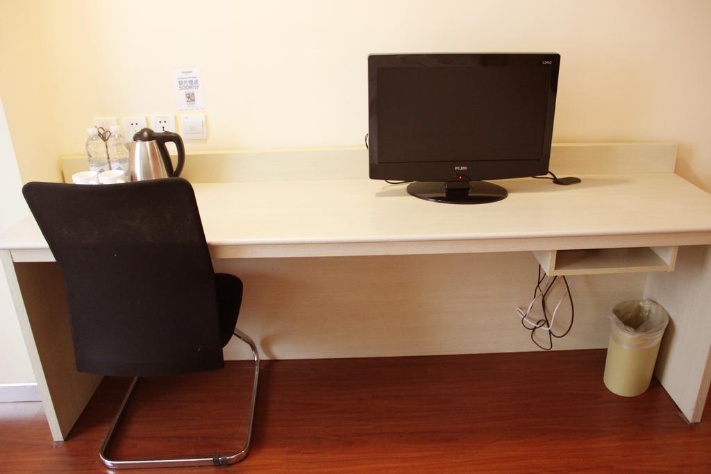 Hanting Express Dalian Xinghai Park Kamer foto